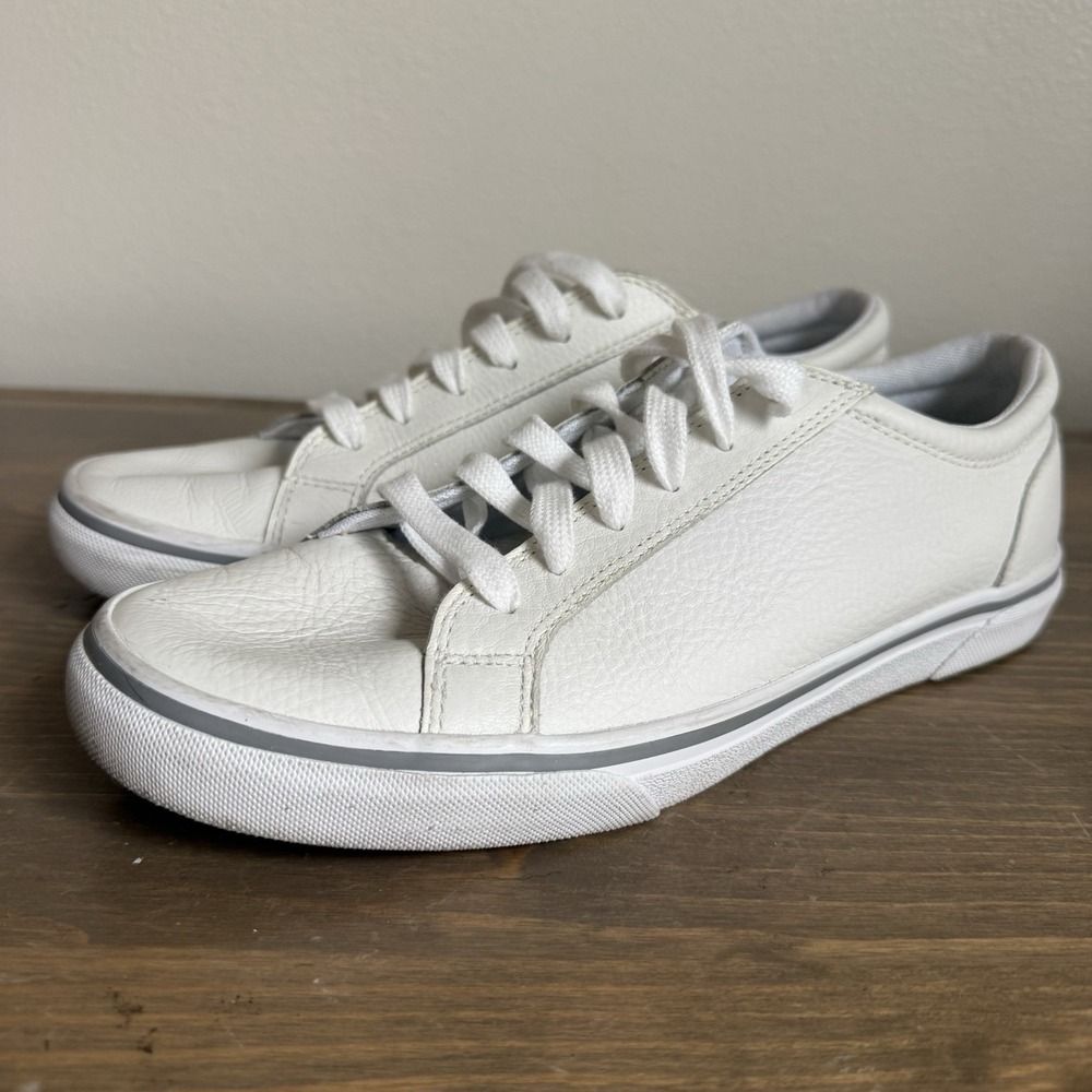 Eddie Bauer Womens 9 White Leather Low Top Lace Up Chatham Comfort Sneakers